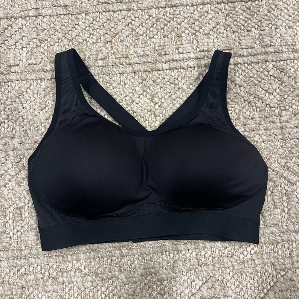 All in Motion Sculpt Sports Bra Black Size 38DD Adjustable Back & Straps